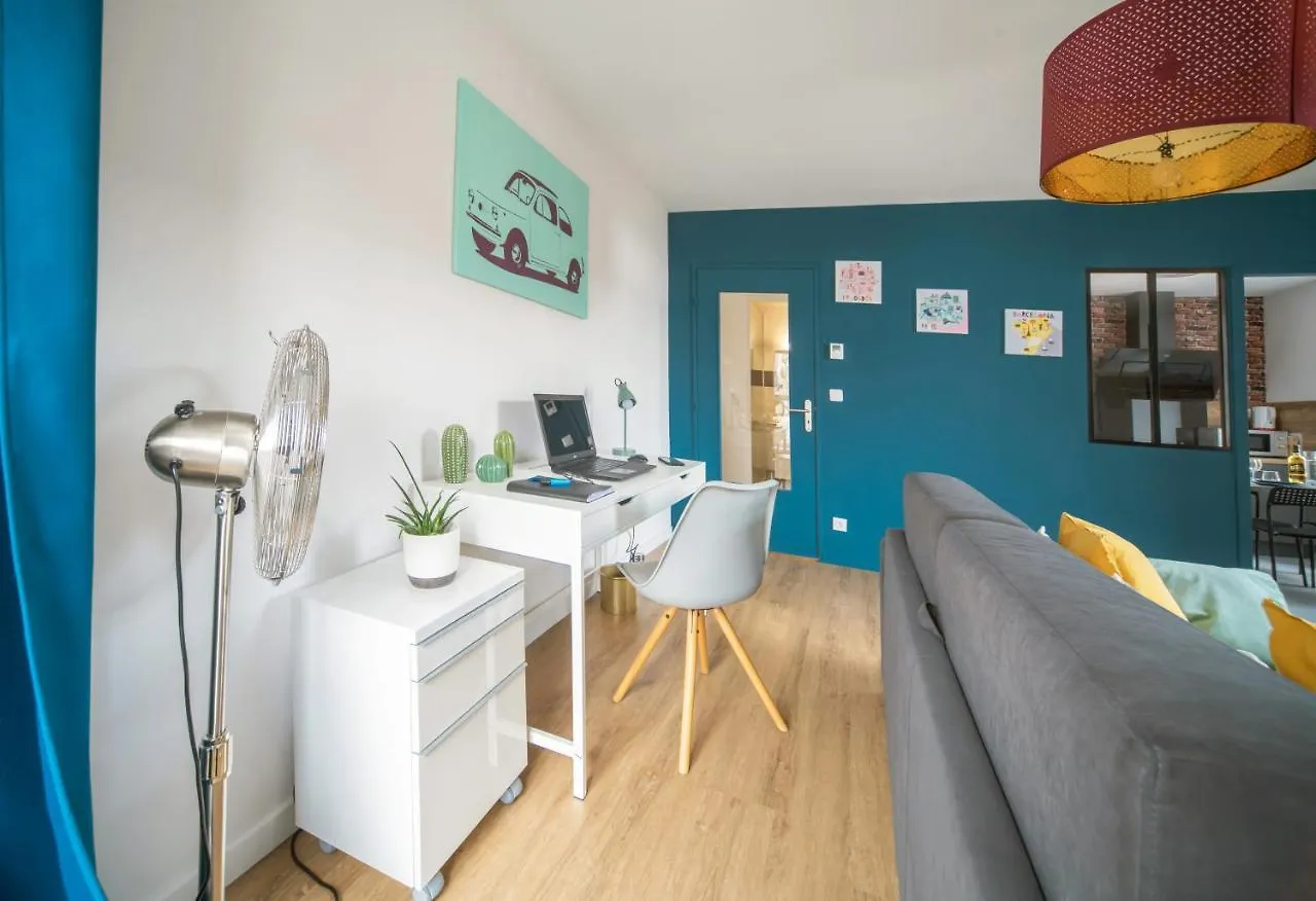 #Le COCON des Volcans#PARKING Privé/Montferrand Clermont-Ferrand 0*,  France